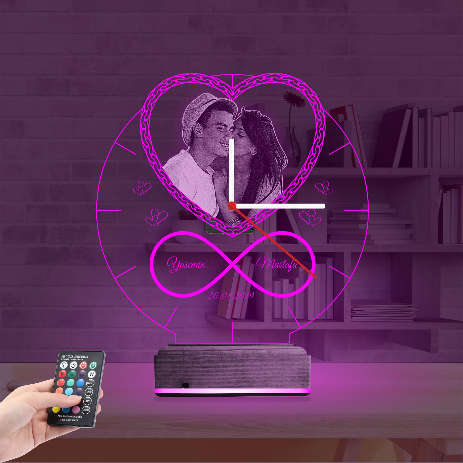 Именной 3D-светильник с фото «Бесконечное сердце» 3