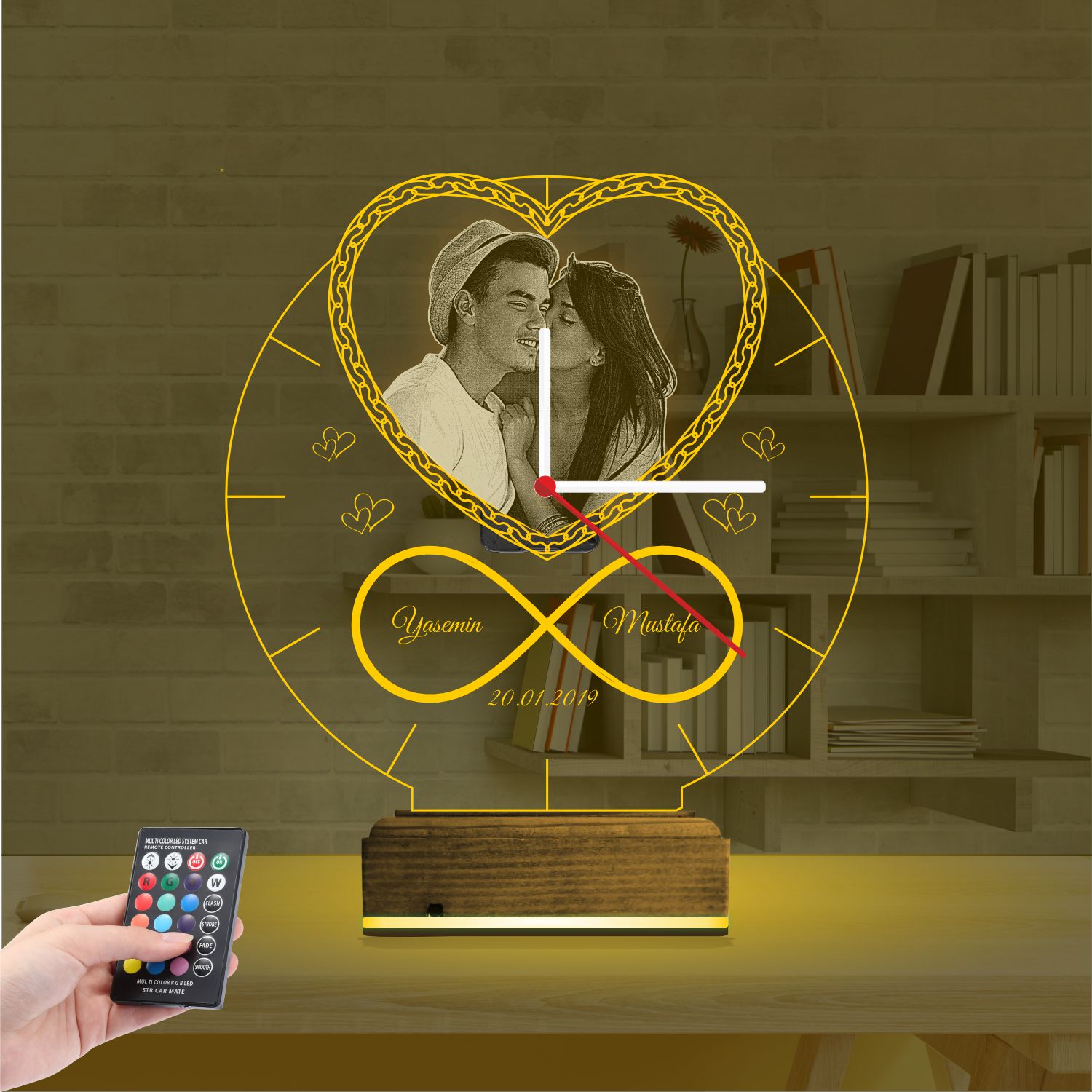 Именной 3D-светильник с фото «Бесконечное сердце» 8