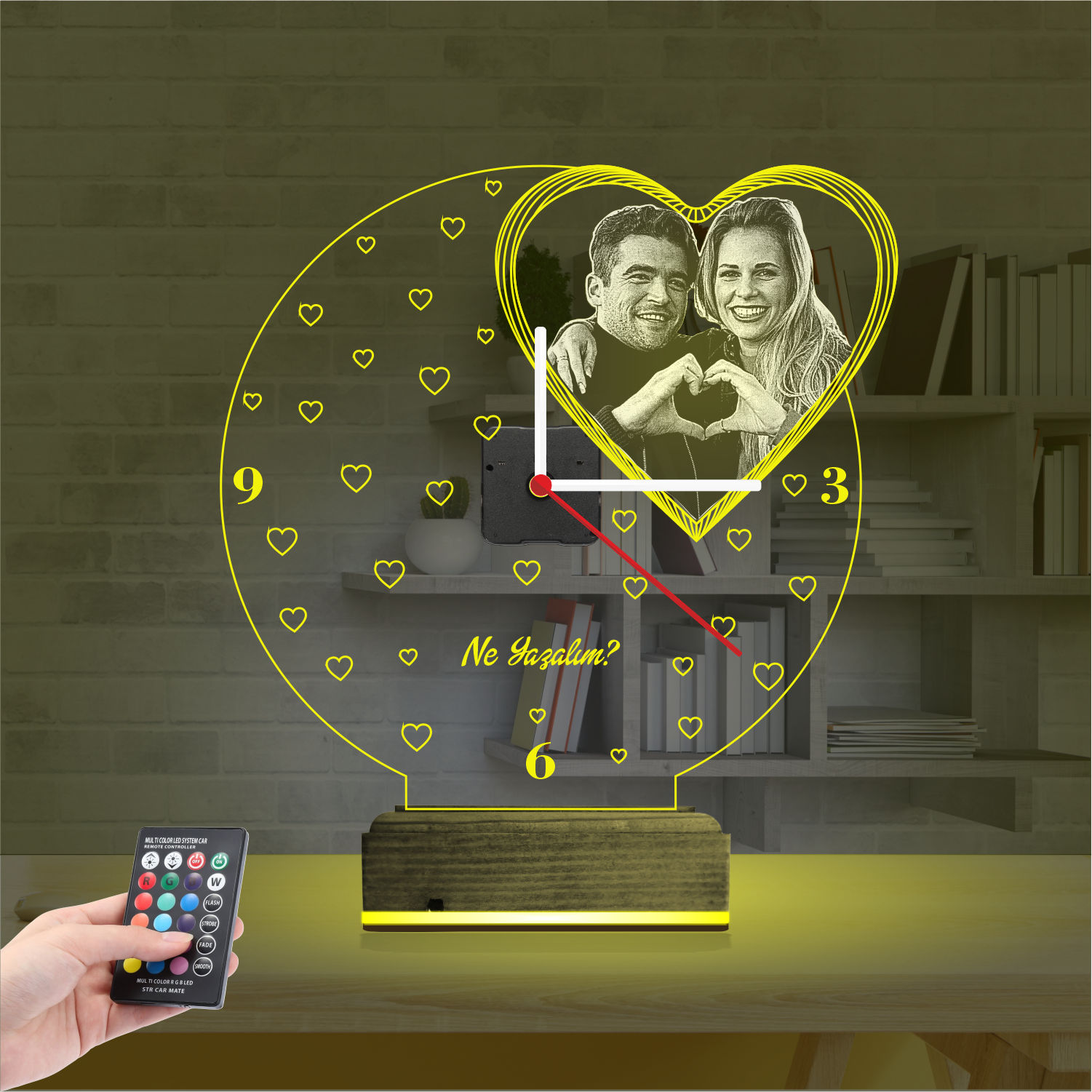 Именной 3D-светильник с вашим фото и часами «Сердце в любви» 3