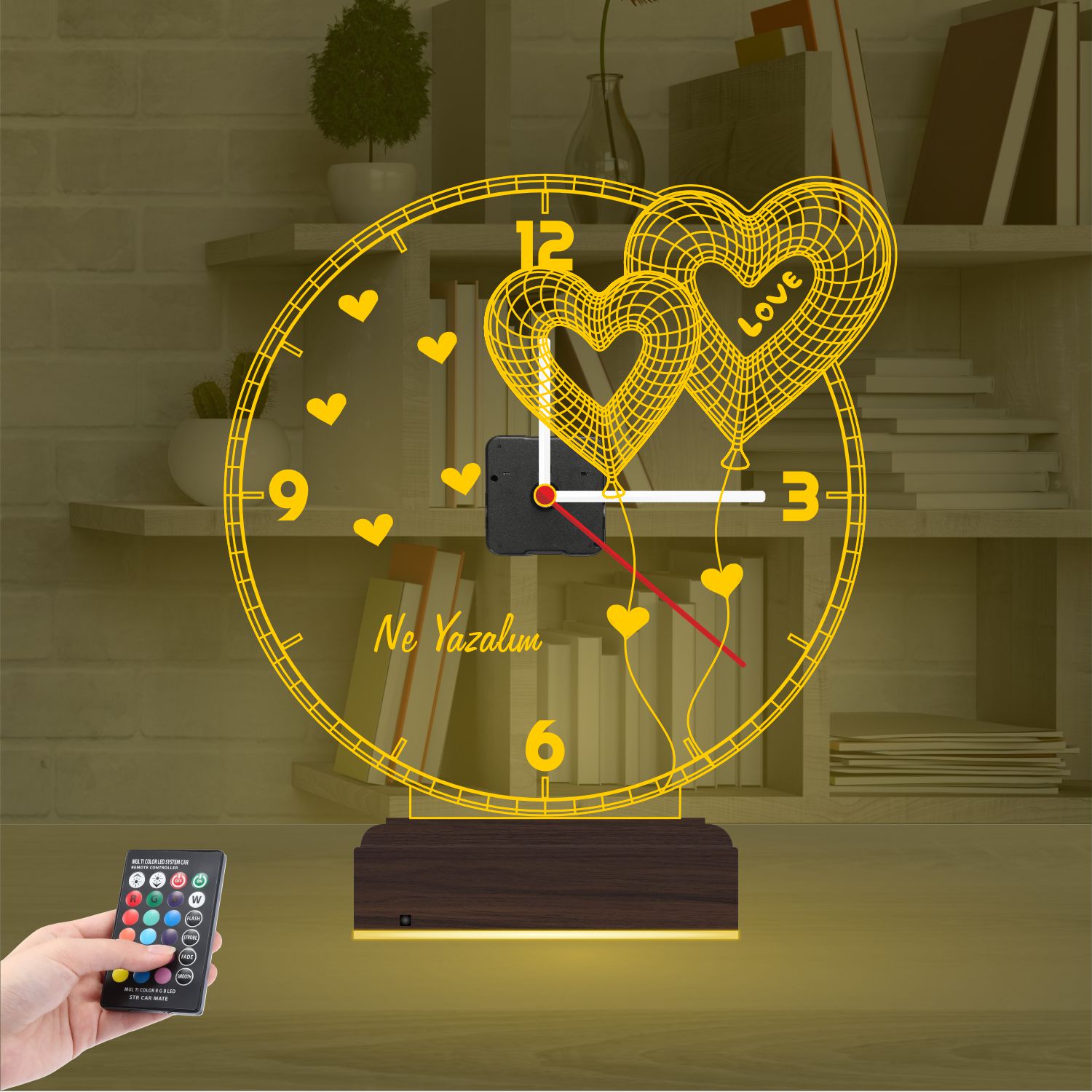 Именной подарок: два сердца-шара с надписью Love и часами 3d светильник 7