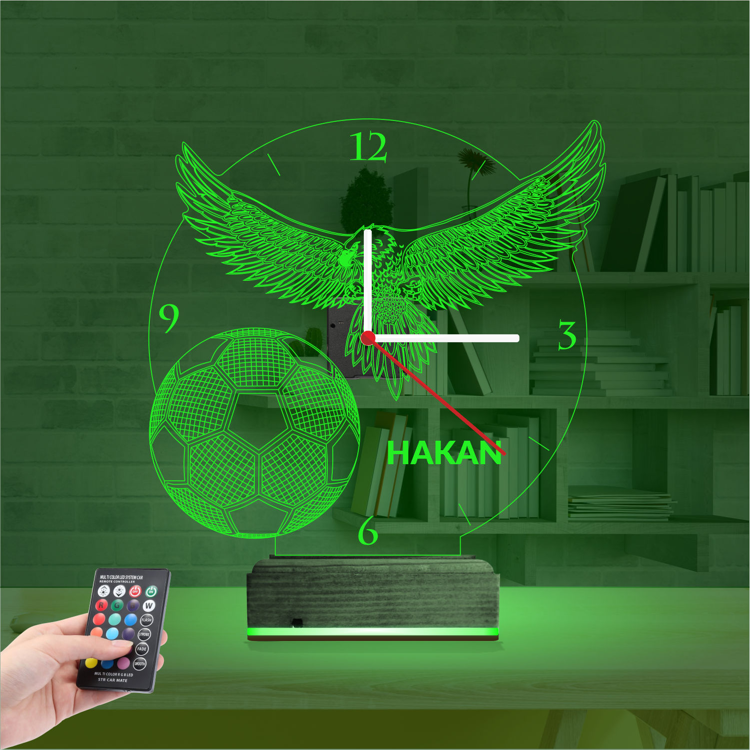 Именной подарок футболисту: орел с мячом и часами 3d светильник 5