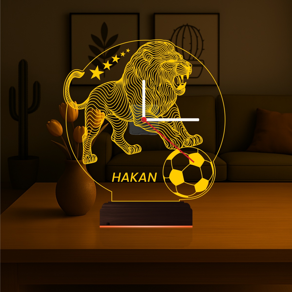 Именной подарок футболисту: лев с мячом и часами 3d светильник 5