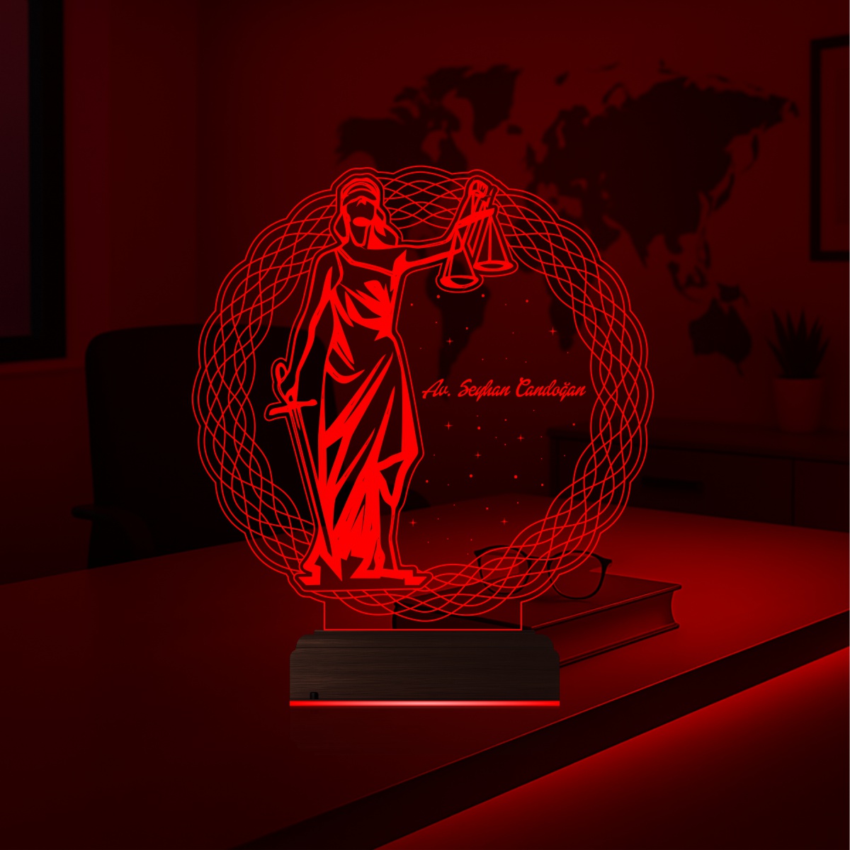 Именной подарок: Фемида богиня правосудия 3d светильник 5